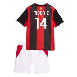 Strój piłkarski AC Milan Luka Modric #14 Koszulka Podstawowej dziecięce 2026-27 Krótki Rękaw (+ Krótkie spodenki)