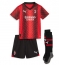 Strój piłkarski AC Milan Rafael Leao #10 Koszulka Podstawowej dziecięce 2023-24 Krótki Rękaw (+ Krótkie spodenki)