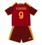 Strój piłkarski AS Roma Santiago Castro #9 Koszulka Podstawowej dziecięce 2026-27 Krótki Rękaw (+ Krótkie spodenki)