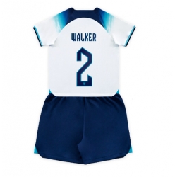 Strój piłkarski Anglia Kyle Walker #2 Koszulka Podstawowej dziecięce MŚ 2022 Krótki Rękaw (+ Krótkie spodenki)