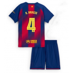 Strój piłkarski Barcelona Ronald Araujo #4 Koszulka Podstawowej dziecięce 2025-26 Krótki Rękaw (+ Krótkie spodenki)