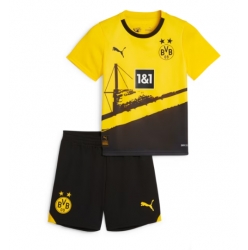 Strój piłkarski Borussia Dortmund Koszulka Podstawowej dziecięce 2023-24 Krótki Rękaw (+ Krótkie spodenki)