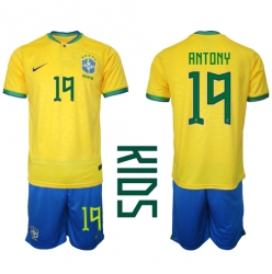 Strój piłkarski Brazylia Antony #19 Koszulka Podstawowej dziecięce MŚ 2022 Krótki Rękaw (+ Krótkie spodenki)