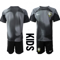 Strój piłkarski Brazylia Bramkarskie Koszulka Podstawowej dziecięce MŚ 2022 Krótki Rękaw (+ Krótkie spodenki)