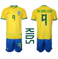 Strój piłkarski Brazylia Richarlison #9 Koszulka Podstawowej dziecięce MŚ 2022 Krótki Rękaw (+ Krótkie spodenki)