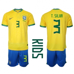 Strój piłkarski Brazylia Thiago Silva #3 Koszulka Podstawowej dziecięce MŚ 2022 Krótki Rękaw (+ Krótkie spodenki)