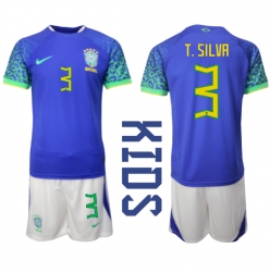 Strój piłkarski Brazylia Thiago Silva #3 Koszulka Wyjazdowej dziecięce MŚ 2022 Krótki Rękaw (+ Krótkie spodenki)