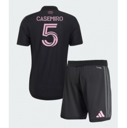 Strój piłkarski Inter Miami Casemiro #5 Koszulka Wyjazdowej dziecięce 2026-27 Krótki Rękaw (+ Krótkie spodenki)
