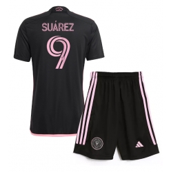 Strój piłkarski Inter Miami Luis Suarez #9 Koszulka Wyjazdowej dziecięce 2024-25 Krótki Rękaw (+ Krótkie spodenki)