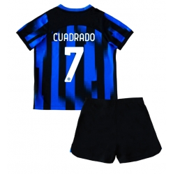 Strój piłkarski Inter Milan Juan Cuadrado #7 Koszulka Podstawowej dziecięce 2023-24 Krótki Rękaw (+ Krótkie spodenki)