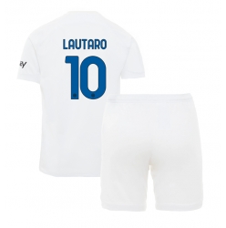 Strój piłkarski Inter Milan Lautaro Martinez #10 Koszulka Wyjazdowej dziecięce 2023-24 Krótki Rękaw (+ Krótkie spodenki)