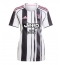 Strój piłkarski Juventus Pierre Kalulu #15 Koszulka Podstawowej damskie 2025-26 Krótki Rękaw Strój piłkarski Juventus Pierre Kalulu #15 Koszulka Podstawowej damskie 2025-26 Krótki Rękaw