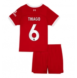 Strój piłkarski Liverpool Thiago Alcantara #6 Koszulka Podstawowej dziecięce 2023-24 Krótki Rękaw (+ Krótkie spodenki)