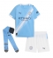 Strój piłkarski Manchester City John Stones #5 Koszulka Podstawowej dziecięce 2025-26 Krótki Rękaw (+ Krótkie spodenki)