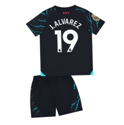 Strój piłkarski Manchester City Julian Alvarez #19 Koszulka Trzeciej dziecięce 2023-24 Krótki Rękaw (+ Krótkie spodenki)