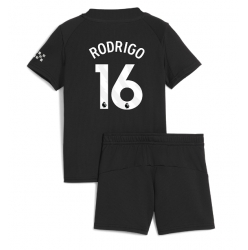 Strój piłkarski Manchester City Rodri Hernandez #16 Koszulka Wyjazdowej dziecięce 2025-26 Krótki Rękaw (+ Krótkie spodenki)