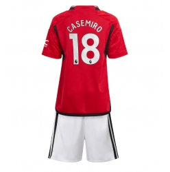 Strój piłkarski Manchester United Casemiro #18 Koszulka Podstawowej dziecięce 2023-24 Krótki Rękaw (+ Krótkie spodenki)
