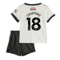 Strój piłkarski Manchester United Casemiro #18 Koszulka Trzeciej dziecięce 2024-25 Krótki Rękaw (+ Krótkie spodenki)