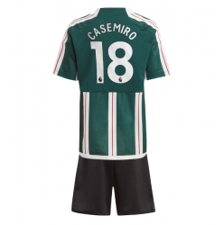 Strój piłkarski Manchester United Casemiro #18 Koszulka Wyjazdowej dziecięce 2023-24 Krótki Rękaw (+ Krótkie spodenki)