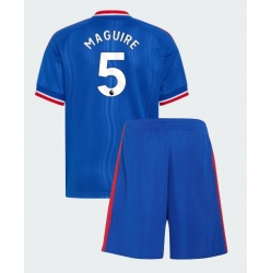 Strój piłkarski Manchester United Harry Maguire #5 Koszulka Wyjazdowej dziecięce 2026-27 Krótki Rękaw (+ Krótkie spodenki)