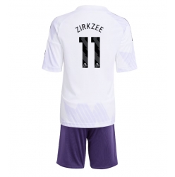 Strój piłkarski Manchester United Joshua Zirkzee #11 Koszulka Wyjazdowej dziecięce 2025-26 Krótki Rękaw (+ Krótkie spodenki)
