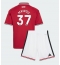 Strój piłkarski Manchester United Kobbie Mainoo #37 Koszulka Podstawowej dziecięce 2026-27 Krótki Rękaw (+ Krótkie spodenki)