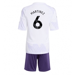 Strój piłkarski Manchester United Lisandro Martinez #6 Koszulka Wyjazdowej dziecięce 2025-26 Krótki Rękaw (+ Krótkie spodenki)
