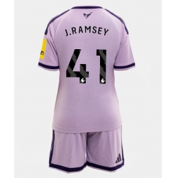 Strój piłkarski Newcastle United Jacob Ramsey #41 Koszulka Trzeciej dziecięce 2026-27 Krótki Rękaw (+ Krótkie spodenki)