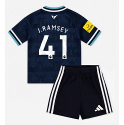 Strój piłkarski Newcastle United Jacob Ramsey #41 Koszulka Wyjazdowej dziecięce 2026-27 Krótki Rękaw (+ Krótkie spodenki)