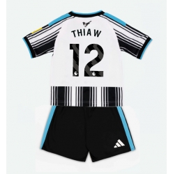 Strój piłkarski Newcastle United Malick Thiaw #12 Koszulka Podstawowej dziecięce 2026-27 Krótki Rękaw (+ Krótkie spodenki)