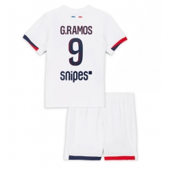 Strój piłkarski Paris Saint-Germain Goncalo Ramos #9 Koszulka Wyjazdowej dziecięce 2025-26 Krótki Rękaw (+ Krótkie spodenki)