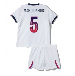 Strój piłkarski Paris Saint-Germain Marquinhos #5 Koszulka Wyjazdowej dziecięce 2026-27 Krótki Rękaw (+ Krótkie spodenki)