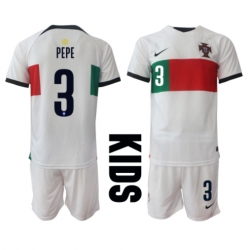 Strój piłkarski Portugalia Pepe #3 Koszulka Wyjazdowej dziecięce MŚ 2022 Krótki Rękaw (+ Krótkie spodenki)