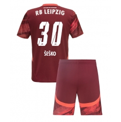 Strój piłkarski RB Leipzig Benjamin Sesko #30 Koszulka Wyjazdowej dziecięce 2024-25 Krótki Rękaw (+ Krótkie spodenki)