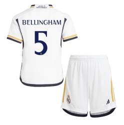 Strój piłkarski Real Madrid Jude Bellingham #5 Koszulka Podstawowej dziecięce 2023-24 Krótki Rękaw (+ Krótkie spodenki)