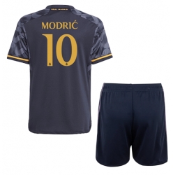 Strój piłkarski Real Madrid Luka Modric #10 Koszulka Wyjazdowej dziecięce 2023-24 Krótki Rękaw (+ Krótkie spodenki)