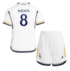 Strój piłkarski Real Madrid Toni Kroos #8 Koszulka Podstawowej dziecięce 2023-24 Krótki Rękaw (+ Krótkie spodenki)